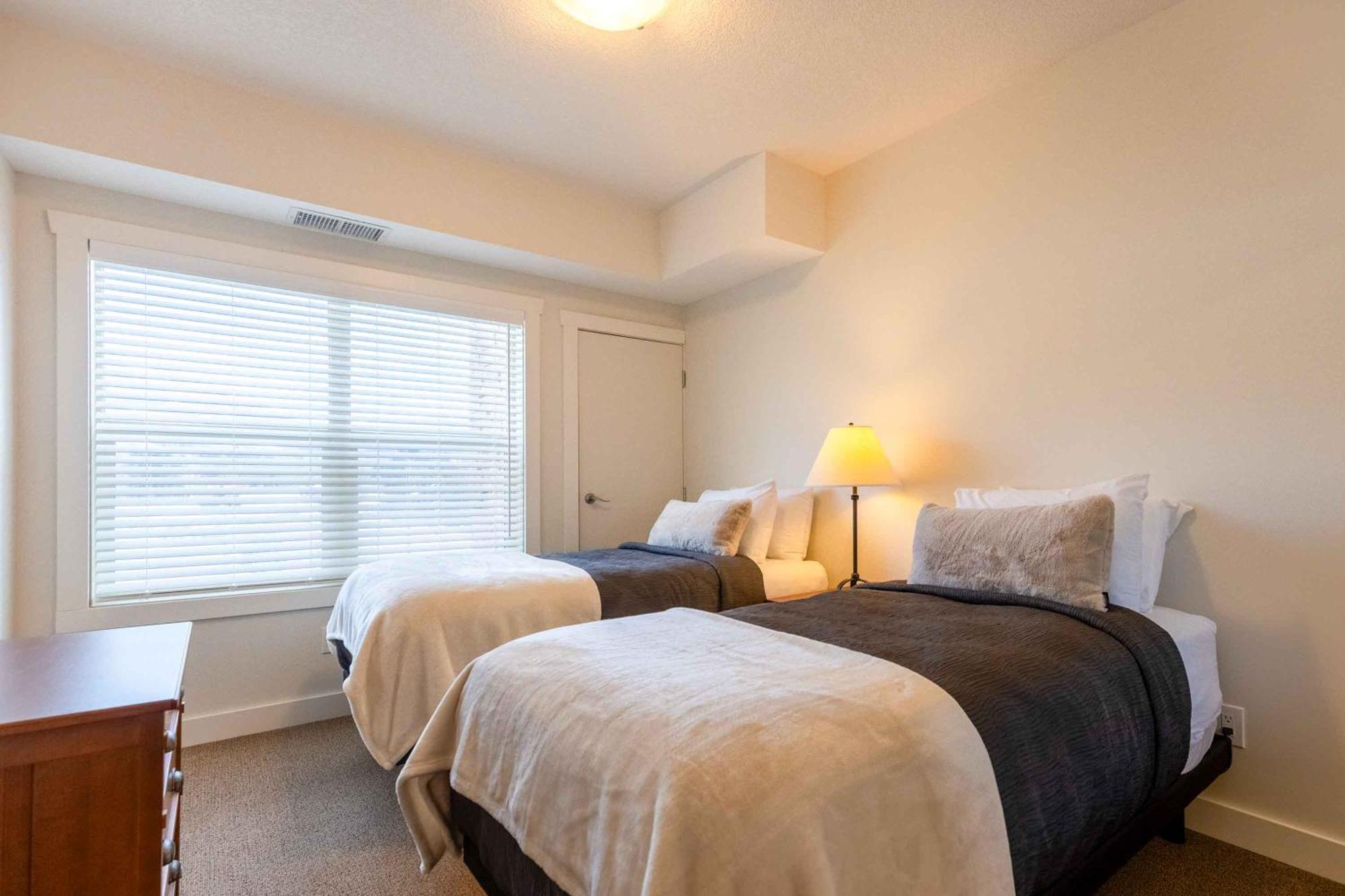 Silver Rock Condominiums By Fernie Central Reservations Esterno foto