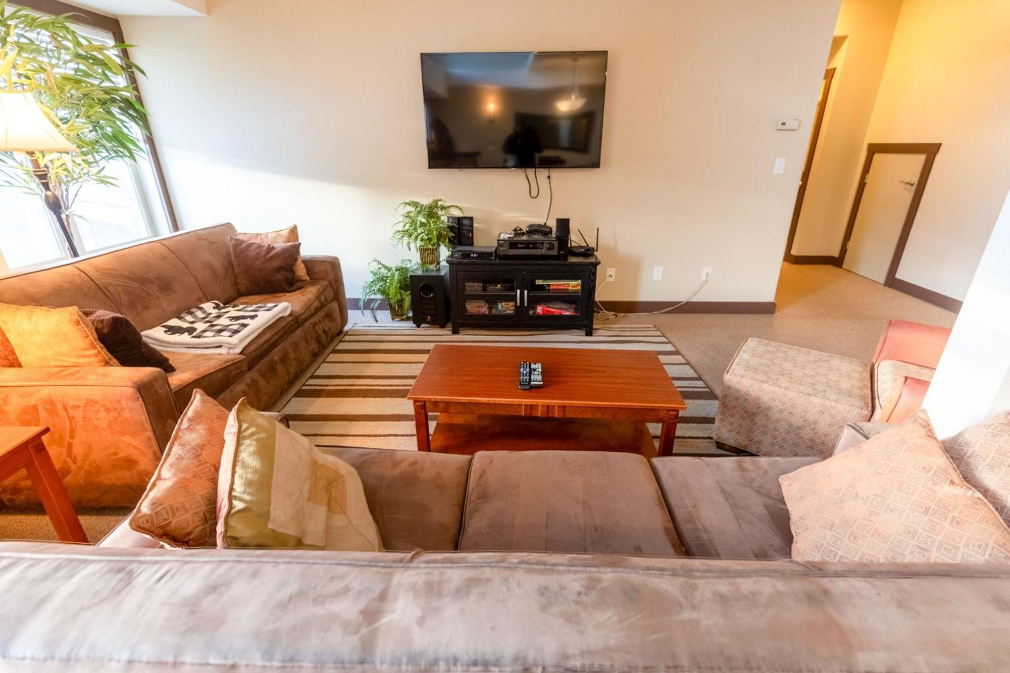 Silver Rock Condominiums By Fernie Central Reservations Esterno foto